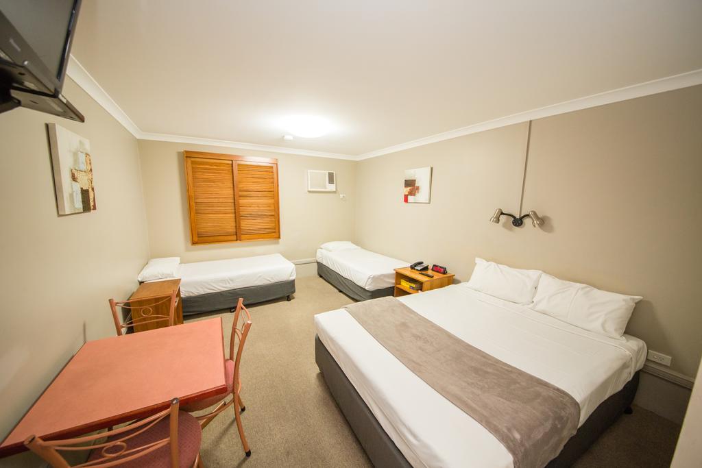 Cosmopolitan Motel & Serviced Apartments Rockhampton Ngoại thất bức ảnh